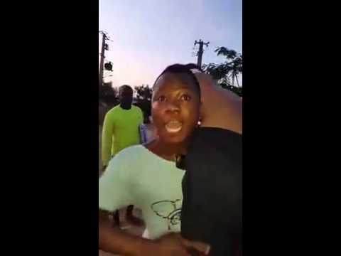 Pai Banana rouba Telefone do Da Beleza