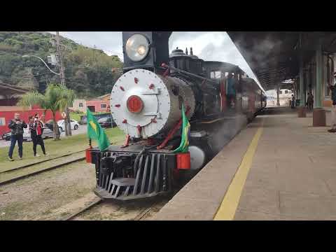 Partida Trem Caiçara da estação de Antonina PR