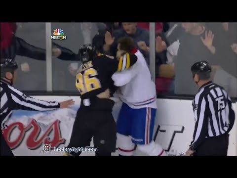 Travis Moen vs Kevan Miller