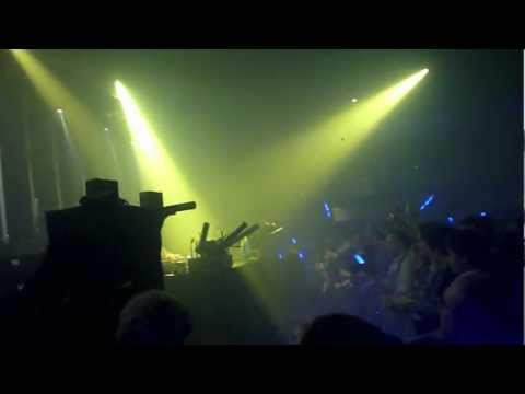 Axwell @ Noxx, Antwerp (28 April 2012)