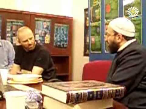 A Scottish Converting to Islam before dimashqiah_Report_They converted to Islam