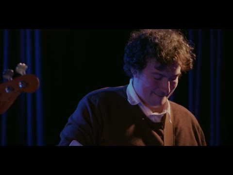 Milošev feat. Petar Beluhan – U prolazu (Live Session)