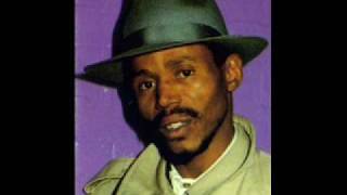 Errol Dunkley - Stop Your Gun Shooting