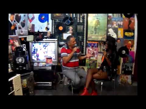 Pgm Turbilhões Web Tv - Mc Kaely do Talentinho feat, Mc Windson(Temporada 2015)