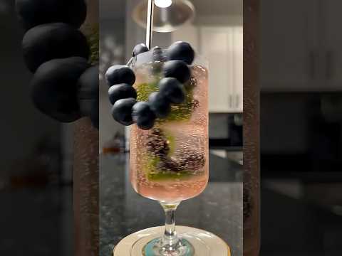 After work refreshing cocktail #trending #trendingshorts #drink #cocktailrecipe #mocktail #cocktail