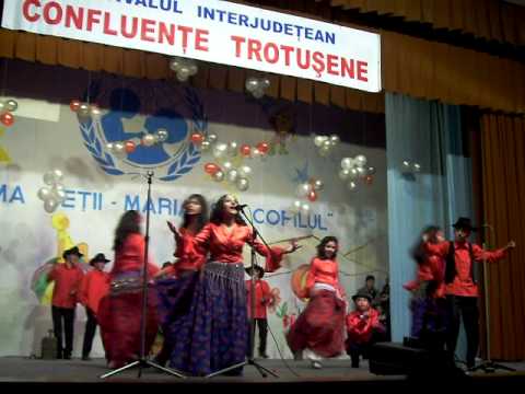 Scl.cu clasele |-V||| Temelia,Gura Vaii,Dans Tiganesc.2011