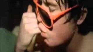 The Gossip - Standing in the way of control (Skins).flv