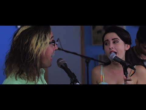 Fiona Grey & Ralph Covert - Let Me Roll It [Live at Waterdog Studios]