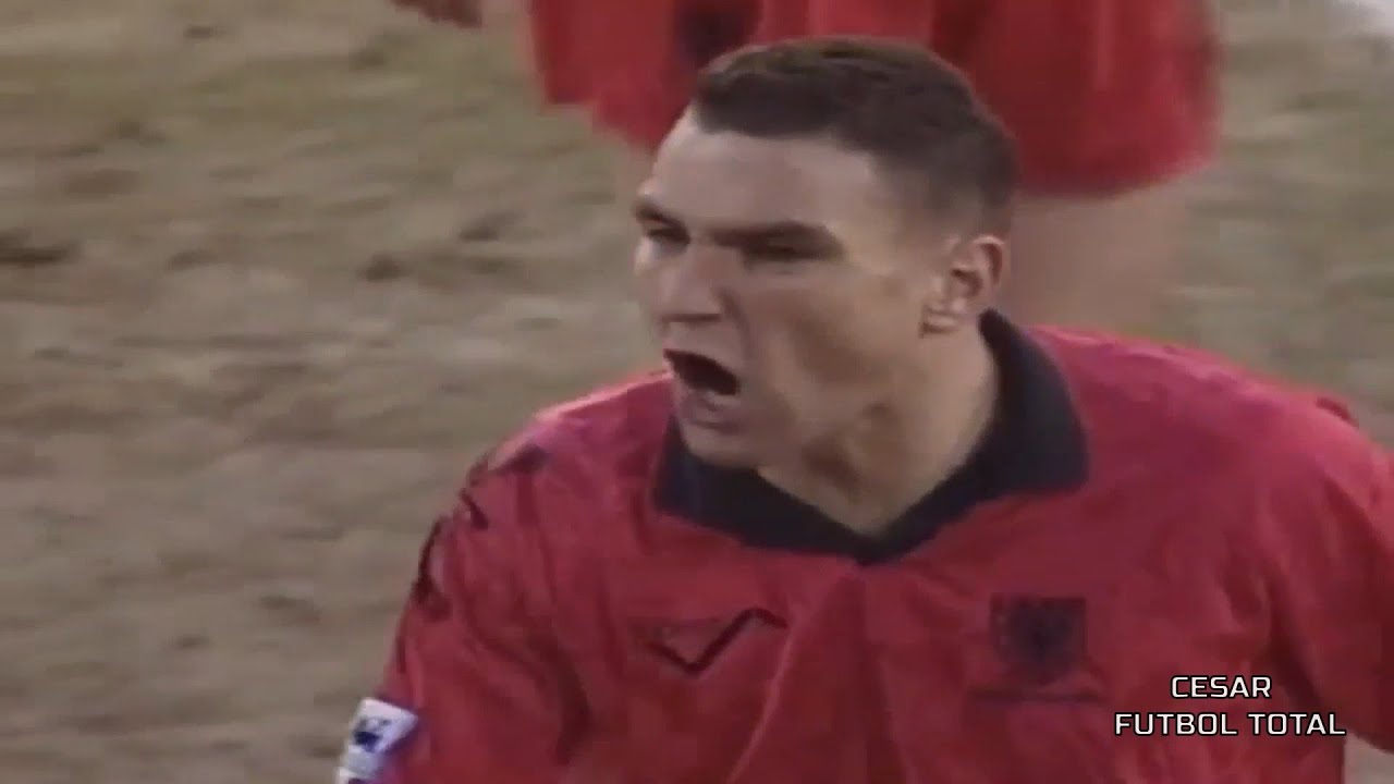 Vinnie Jones vs Manchester United - 20/02/1994