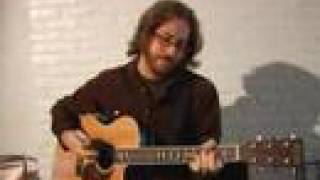 Jonathan Coulton Sings &quot;Still Alive&quot;