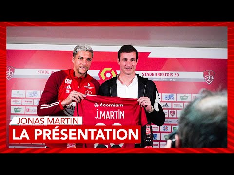 💬 𝗝𝗼𝗻𝗮𝘀 𝗠𝗮𝗿𝘁𝗶𝗻 "Tout est réuni ici pour moi et ma famille pour la suite de ma carrière."