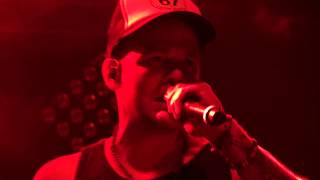 RESIDENTE (CALLE 13) apocaliptico..SUUPPPEEERRR HERMOSSSOOO!!!