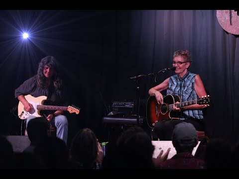 Eliza Gilkyson at TFT-TV!