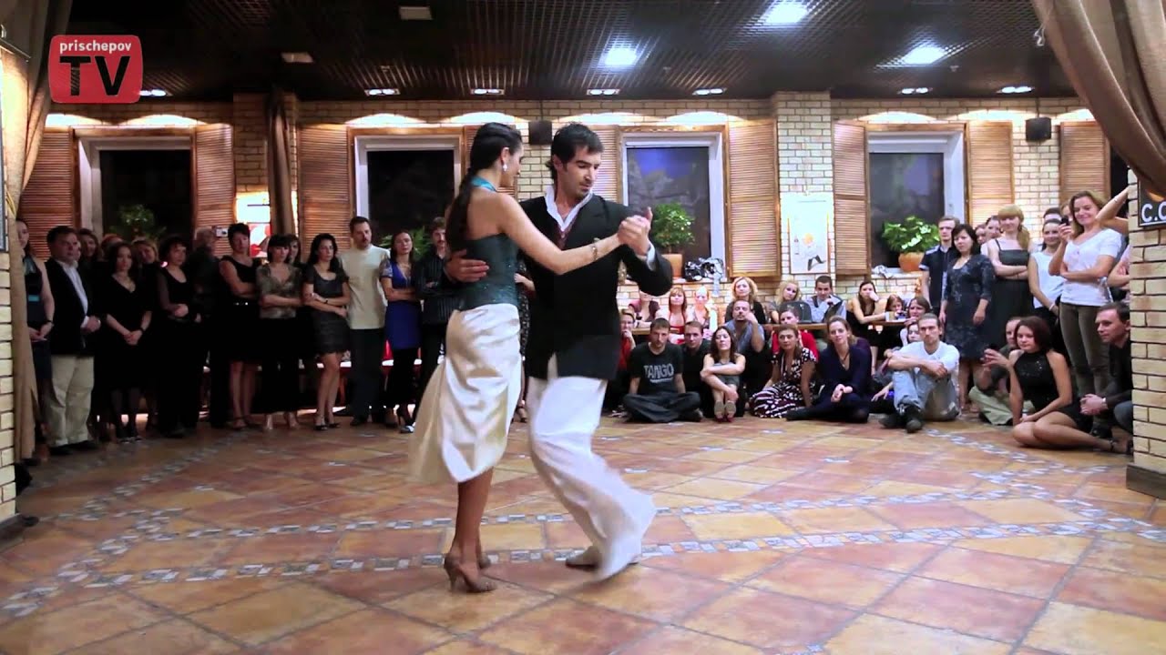 Silvio Grand & Mayra Galante, Russia, Moscow, Milonga in cafe Gurman, 25.10.2010