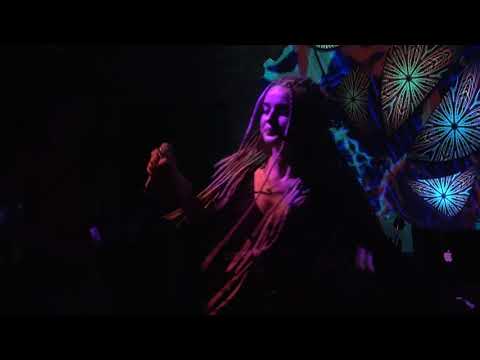 VLASTUR  present PARVATI IN DUB LIVE - (un-edited) WATCH your EARS/SPEAKERS!