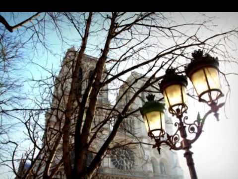Thể hiện bởi Ngọc Hạ