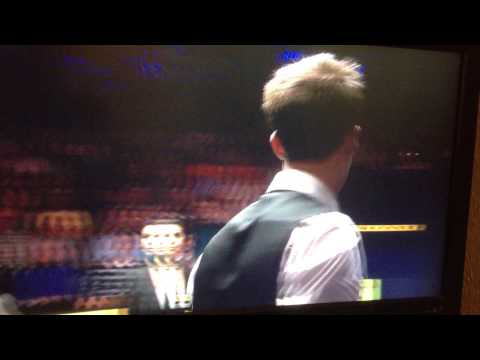 Judd Trump Lives Up To His Name! - Crowd Member Farts! 2013WSC