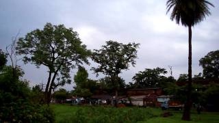 preview picture of video 'Clouded total solar eclipse ends in Jabalpur, Madhya Pradesh, India on 22nd July 2009'