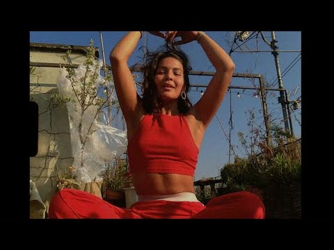 Pilar Vega - Crème ft. Lokke