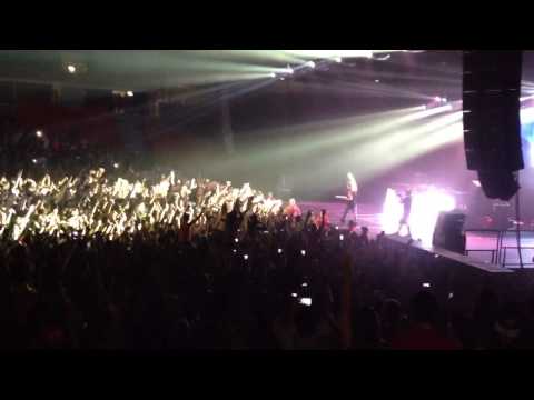 Steve Aoki - Turbulence w/Cake!! @ UIC