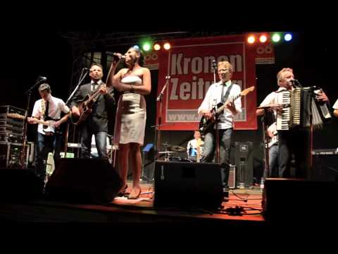 Delaytanten - Heroes (Kronefest Linz 2012)