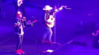 LOCASH - AINT STARTING TONIGHT - LIVE FROM JINGLEFEST FAMILY ARENA MO 12/09/2017