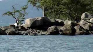 preview picture of video 'Florianópolis - Noroeste da ilha visto do mar'