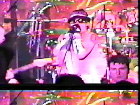 Red Hot Chili Peppers live in Milwaukee 1991