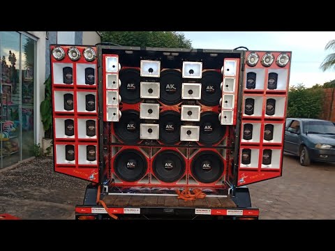 Carretinha Safadona tocando um verdadeiro absurdo com triton alto falantes