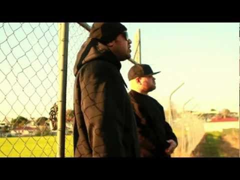 Tha Movement -  Salute