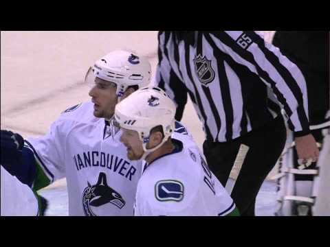 Canucks at Stars - Daniel Sedin 1-0 Goal - 12.31.10 - HD