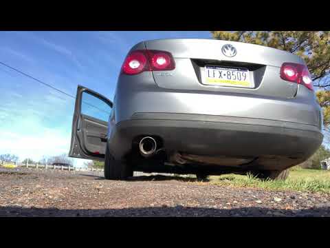 09 VW Jetta with straight pipe cherry bomb