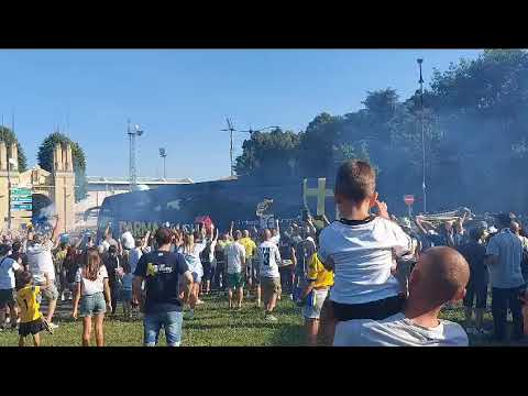Derby Parma-Reggiana, arrivo pullman Crociato