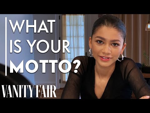 Zendaya回答性格揭祕問題｜普魯斯特問卷調查｜《名利場》。 (Zendaya Answers Personality Revealing Questions | Proust Questionnaire | Vanity Fair)