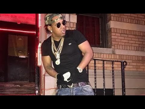 Tali Goya Vs Sosa Gucci Prada Se Tiran Los Trapitos Al aire (Tali Goya Vs Sosa Gucci Prada)