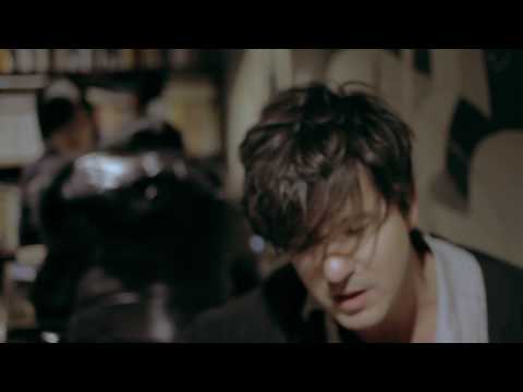 Lasse Lindh - Hold on to Love