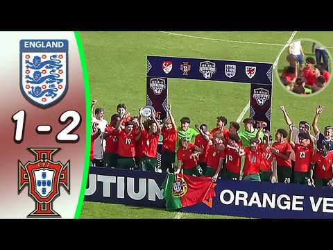 - Long Shot - and MaqnifiQ