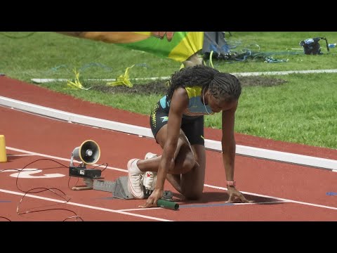 The Craziest 4x400m EVER | Jamaica DOMINATES Youth… But England SHOCKS the World
