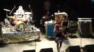 NOFX - &quot;Straight Edge&quot; &amp; &quot;Stickin&#39; In My Eye&quot; - New Years Heave