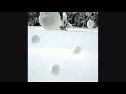 Lee-Yo Ft Permanent - Sneeuwbal