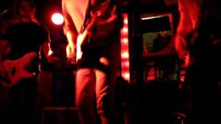 Sonic Avenues - Bleed me dry