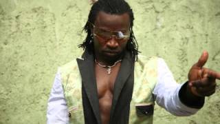 Mad Cobra - Sitten Tight