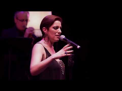 LIGIA PIRO - Durazno sangrando