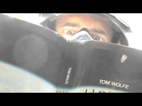 THE RIGHT STUFF - Tom Wolfe