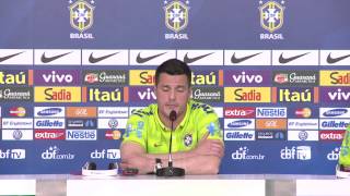 Julio Cesar admite a cobrança mas se diz confiante