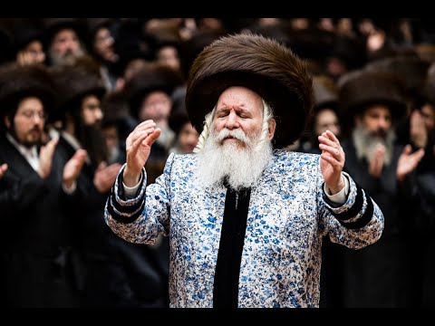מצוה טאנץ פון כ"ק אדמו"ר מבאבוב שליט"א בשמחת החתונה פון נכדו