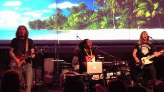 Roster McCabe - Spark a Light