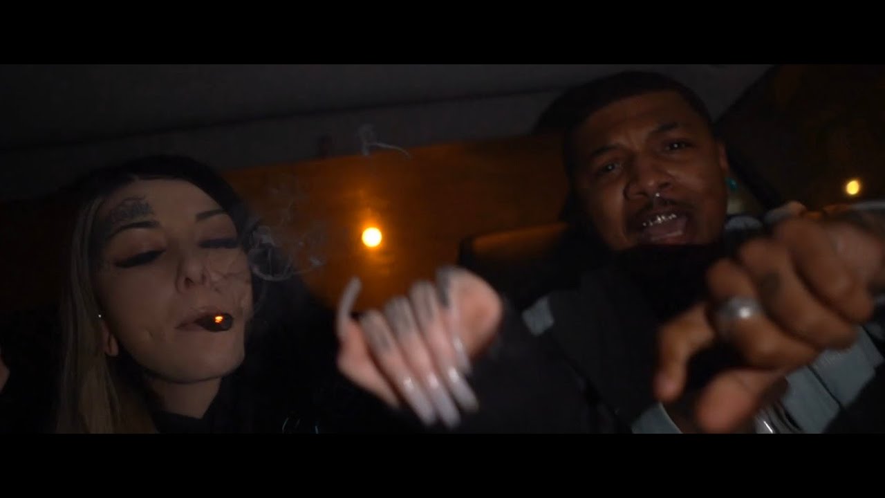 Lady XO ft. Guru Goldie — Backseat