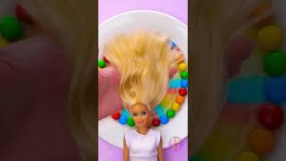 Cool Lifehack to quickly dye your Barbie doll&#39;s hair different colors💚🩷💛