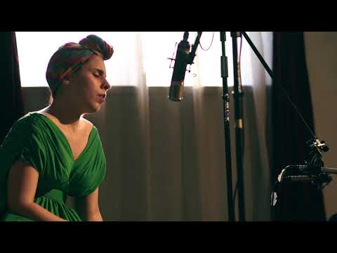 Atilla Aksoj i Tijana Bašić  - Magle